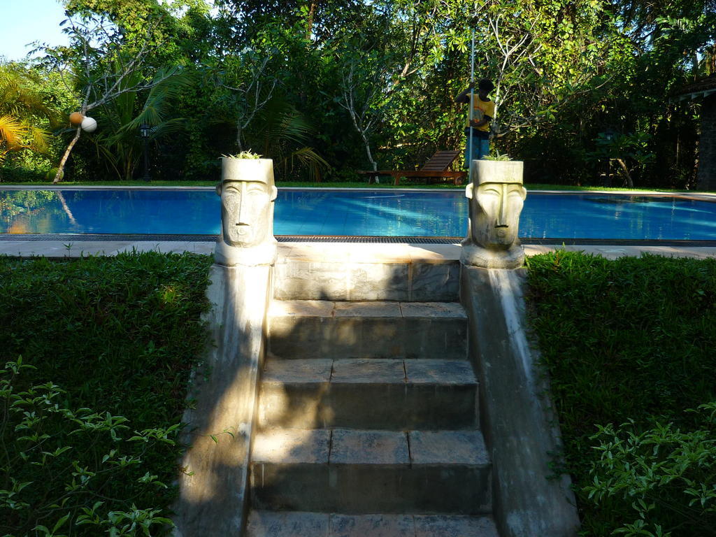 Shangri-lanka Villa Bentota Esterno foto