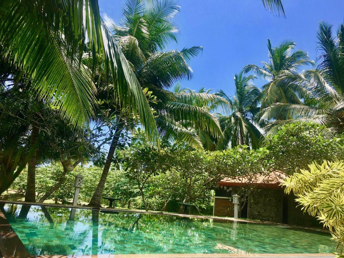 Shangri-lanka Villa Bentota Esterno foto
